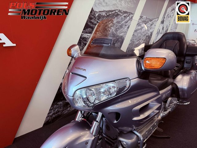 honda - gl-1800-goldwing