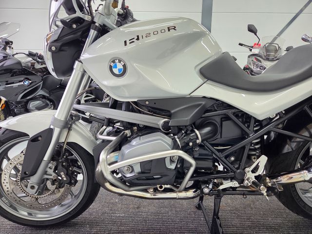 bmw - r-1200-r-abs
