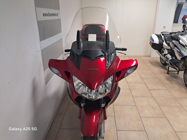 honda - st-1100-pan-european-cbs-abs-tcs