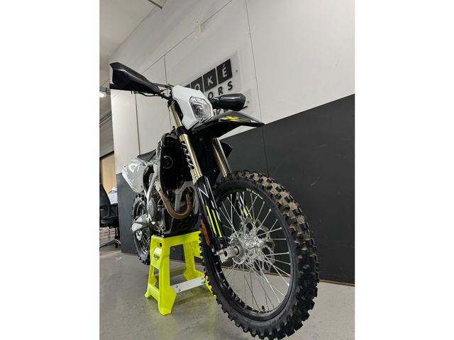 triumph - tf-250-e