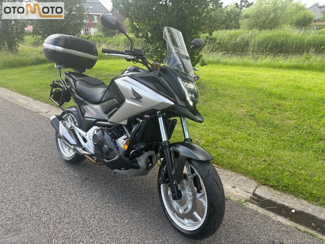 honda - nc-750-x-abs
