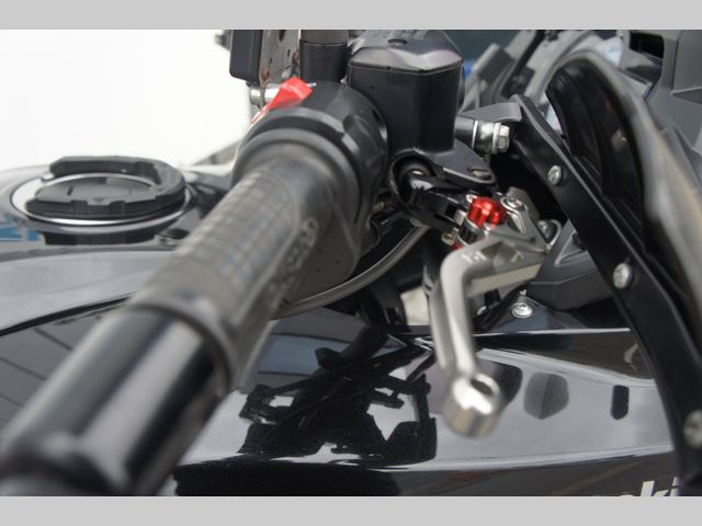 kawasaki - versys-650-abs