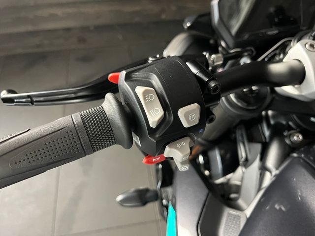 triumph - street-triple-765-rs