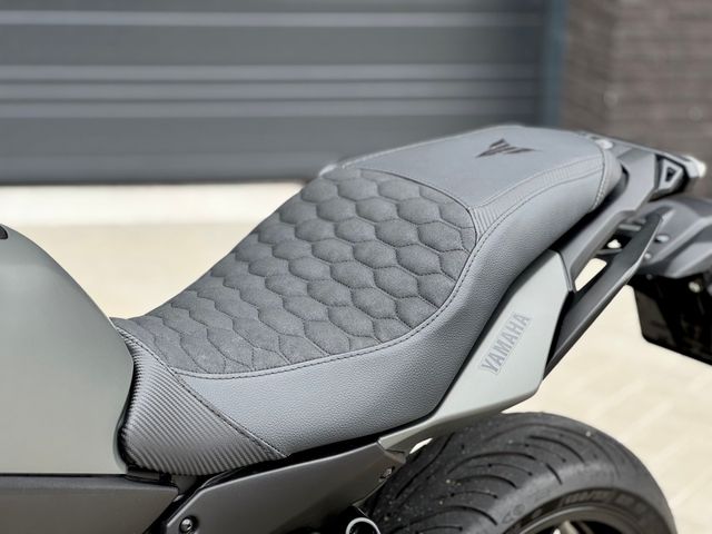 yamaha - tracer-7