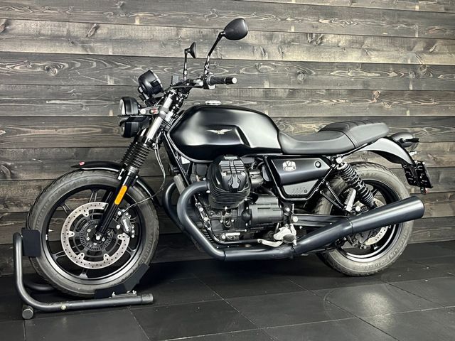 moto-guzzi - v-7-stone-850