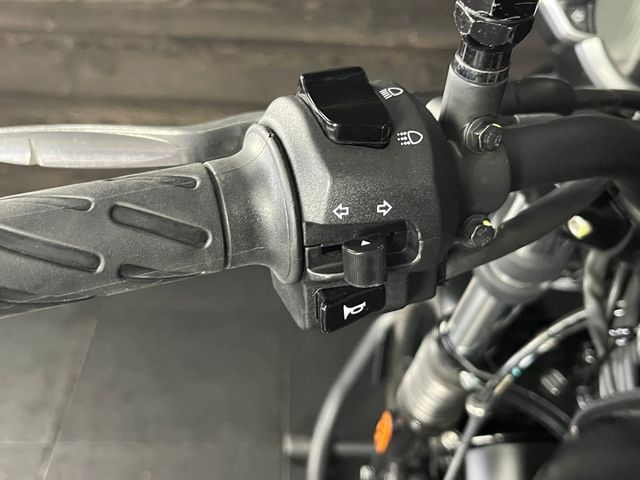 moto-guzzi - v-7-stone-850