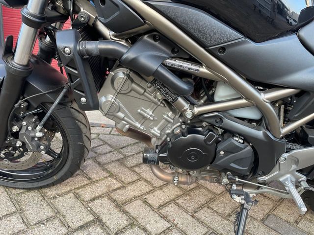 suzuki - sv-650-s-abs