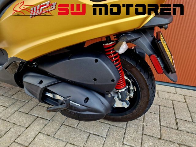 piaggio - mp3-500-sport-hpe-abs-asr