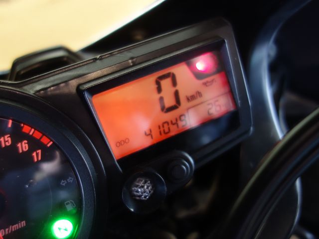 suzuki - gsx-r-600