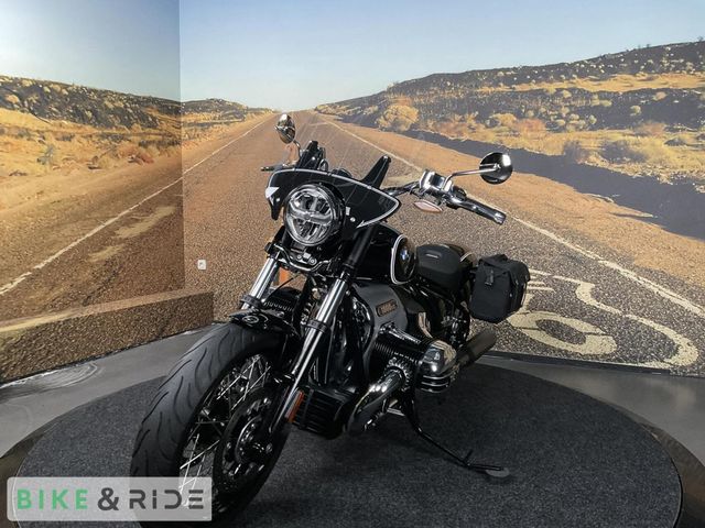 bmw - r-18