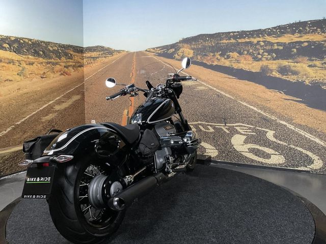 bmw - r-18