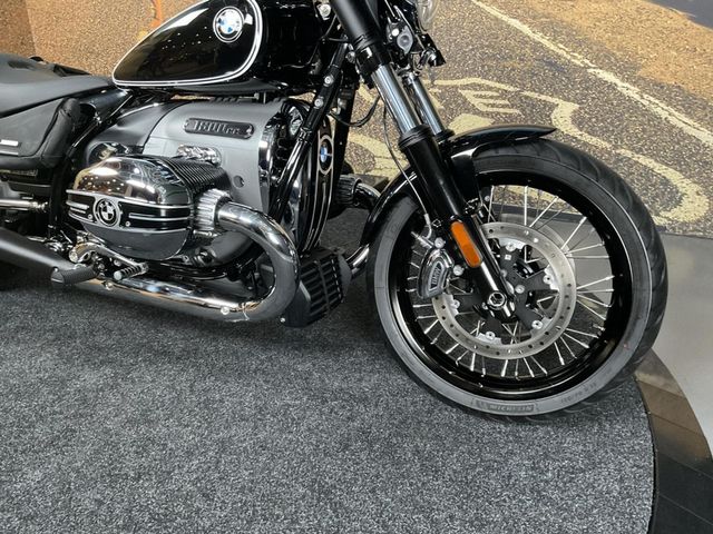 bmw - r-18