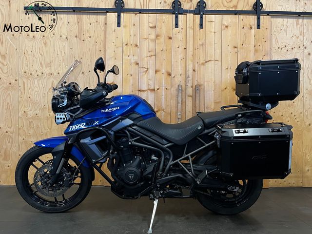 triumph - tiger-800-xrx