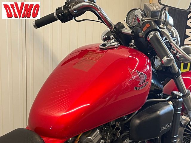 honda - vf-700-c-supermagna