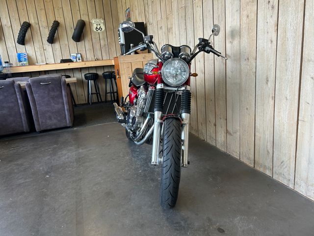 triumph - thunderbird