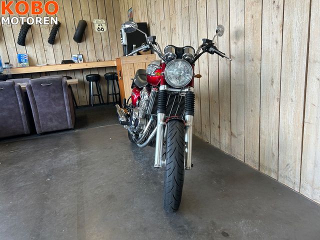 triumph - thunderbird