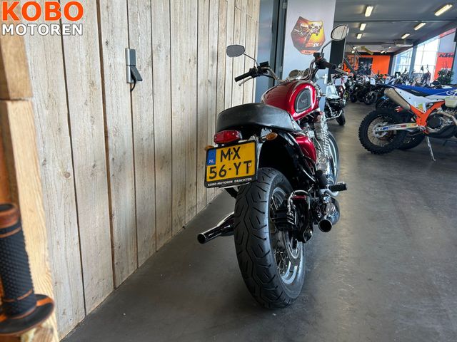 triumph - thunderbird