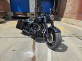 HARLEY-DAVIDSON ROAD KING CUSTOM FLHRSI