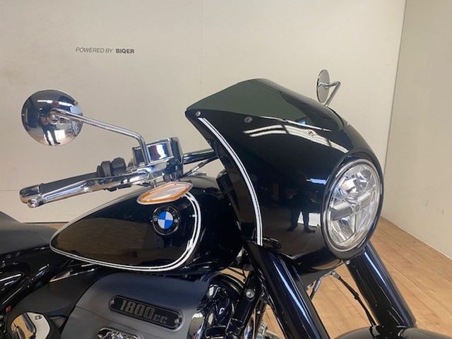 bmw - r-18