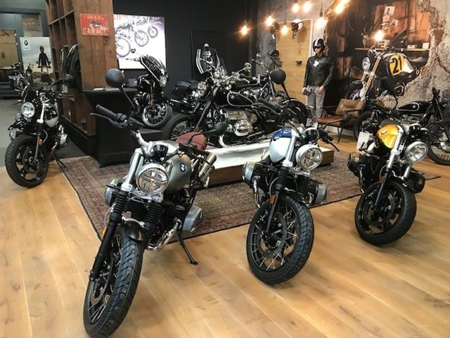 bmw - r-18