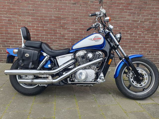 honda - vt-1100-c-shadow