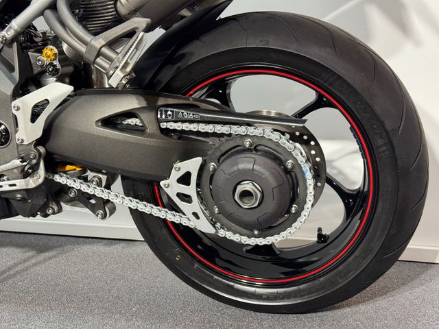 triumph - speed-triple-rs