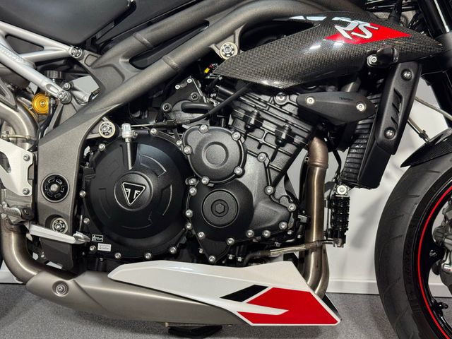triumph - speed-triple-rs