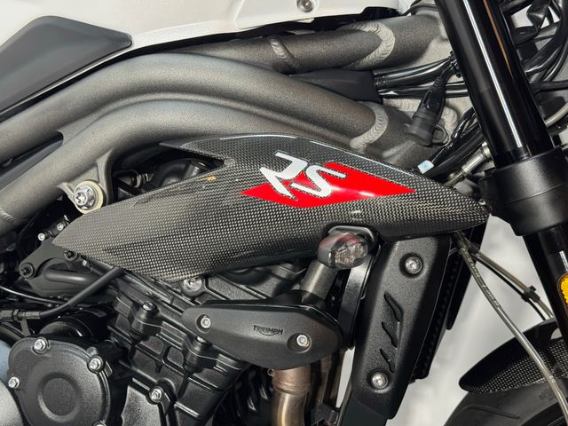 triumph - speed-triple-rs