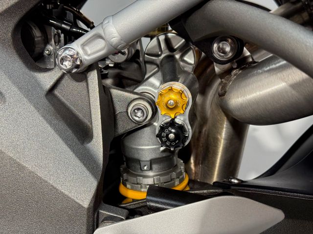 triumph - speed-triple-rs