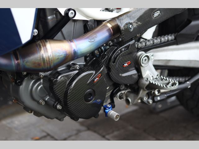 husqvarna - 701-supermoto