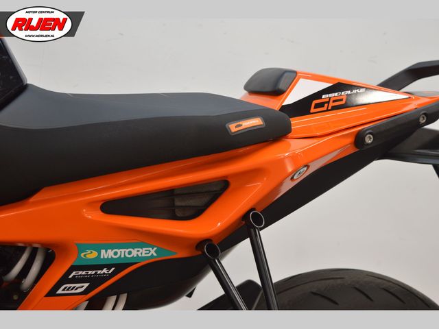 ktm - 890-duke-gp