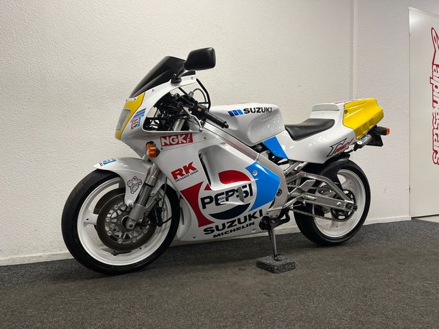suzuki - rgv-250