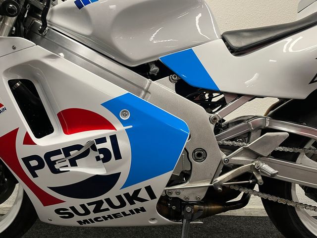 suzuki - rgv-250