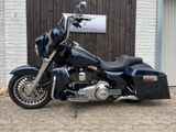 HARLEY-DAVIDSON STREET GLIDE FLHX
