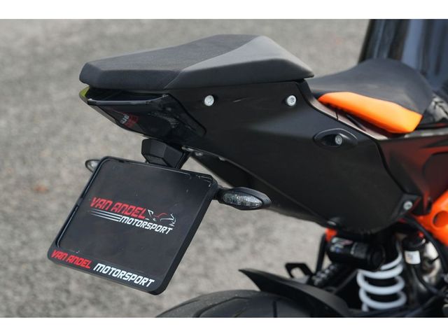 ktm - 1290-super-duke-r-evo