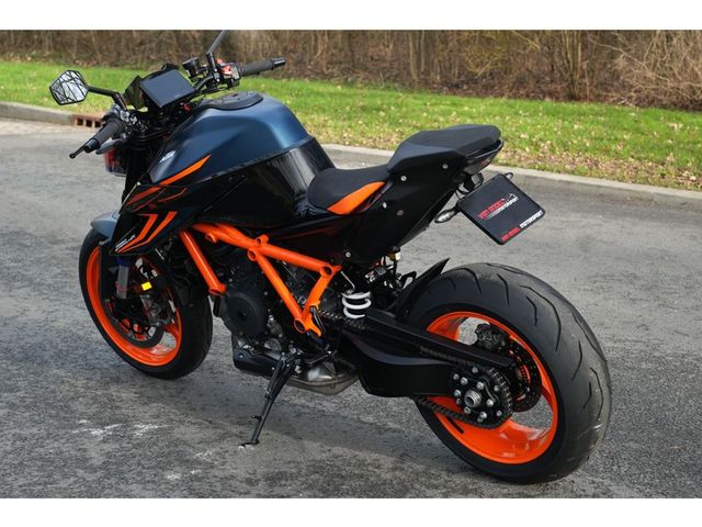 ktm - 1290-super-duke-r-evo