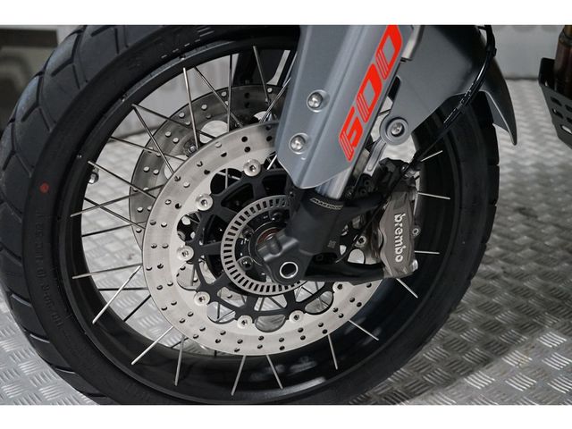 QJMOTOR - srt-600-sx-touring