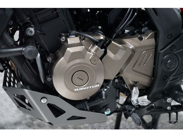 QJMOTOR - srt-600-sx-touring