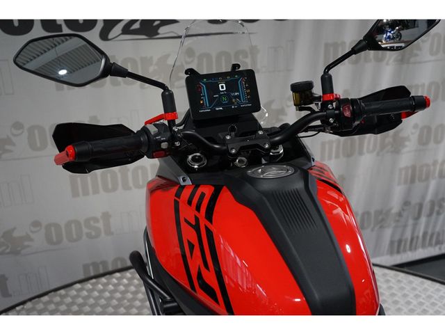 QJMOTOR - srt-600-sx-touring