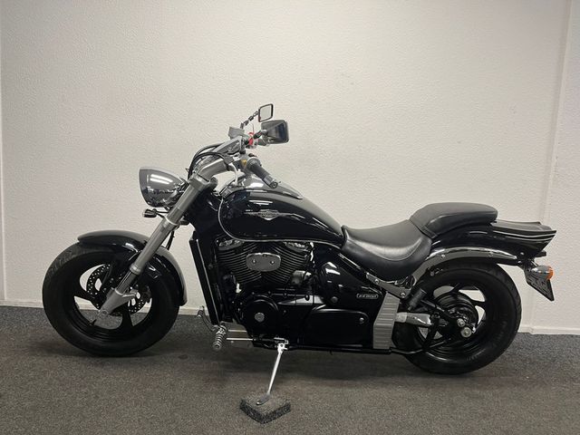 suzuki - intruder-m-800
