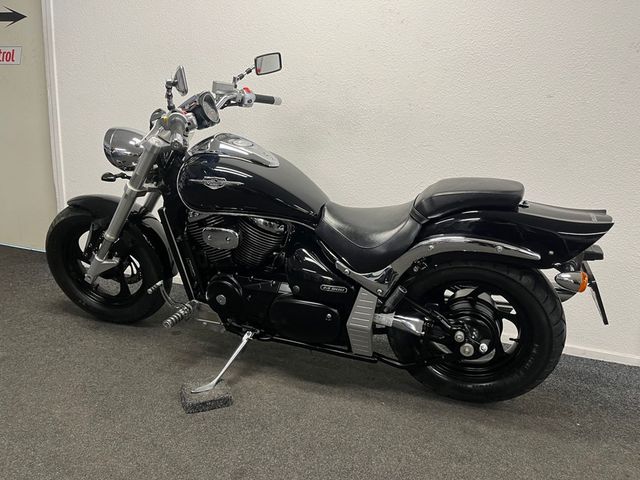 suzuki - intruder-m-800