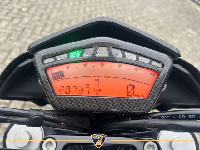 ducati - hypermotard-796