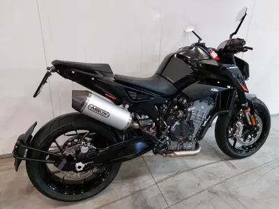 KTM 890 DUKE – foto 2