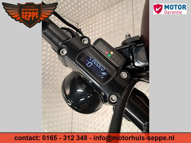 harley-davidson - softail-custom-fxst