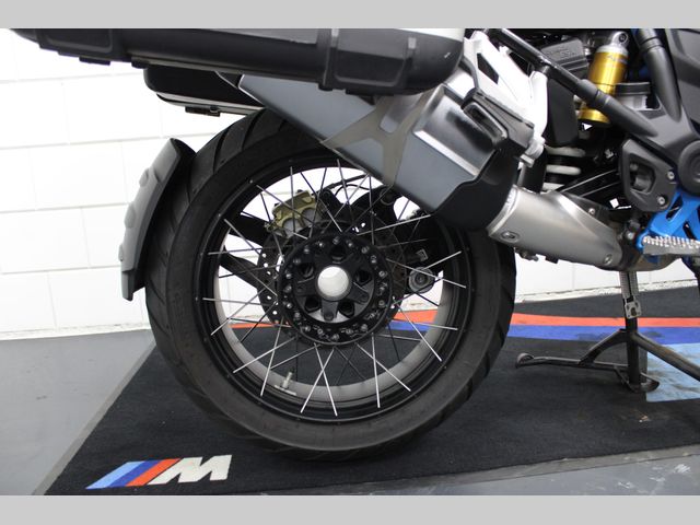 bmw - r-1200-gs-lc-adventure