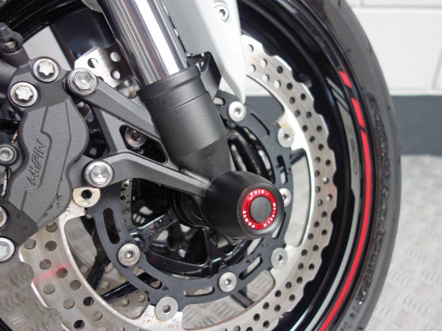 kawasaki - z900