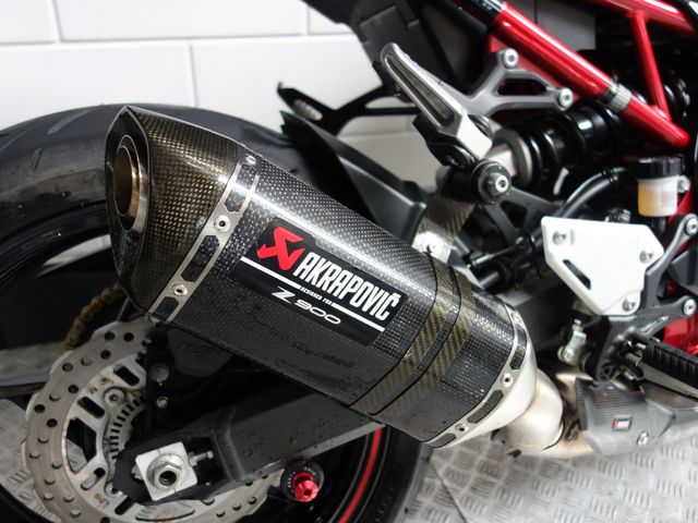 kawasaki - z900