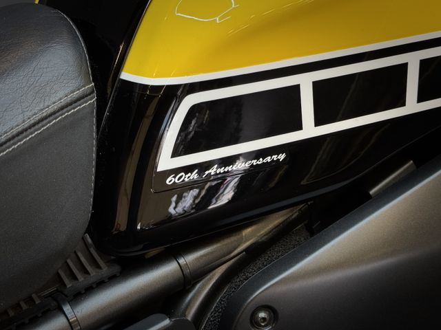 yamaha - xsr-700-abs