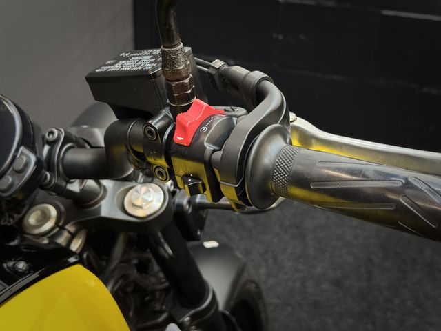 yamaha - xsr-700-abs