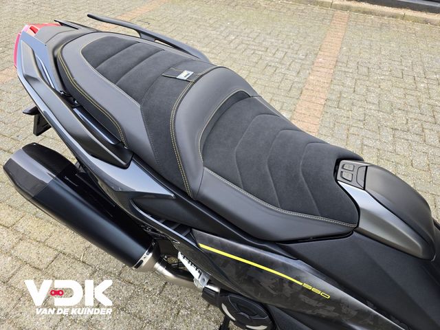 yamaha - tmax-tech-max-560